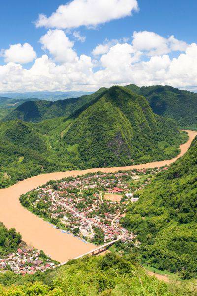 Nong Khiaw